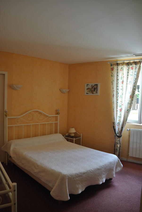 Hotel Auberge De La Nauze Sagelat Номер фото